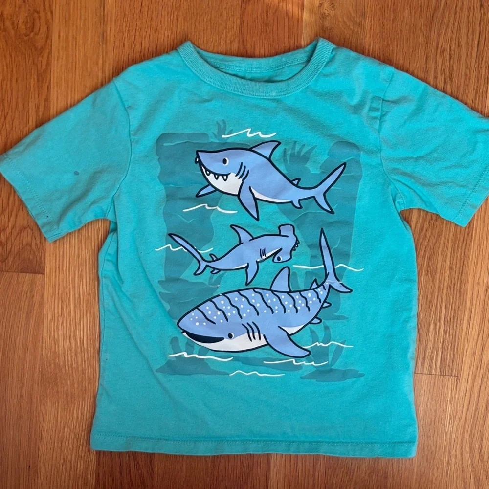 4T The Children’s Place Shark Tee